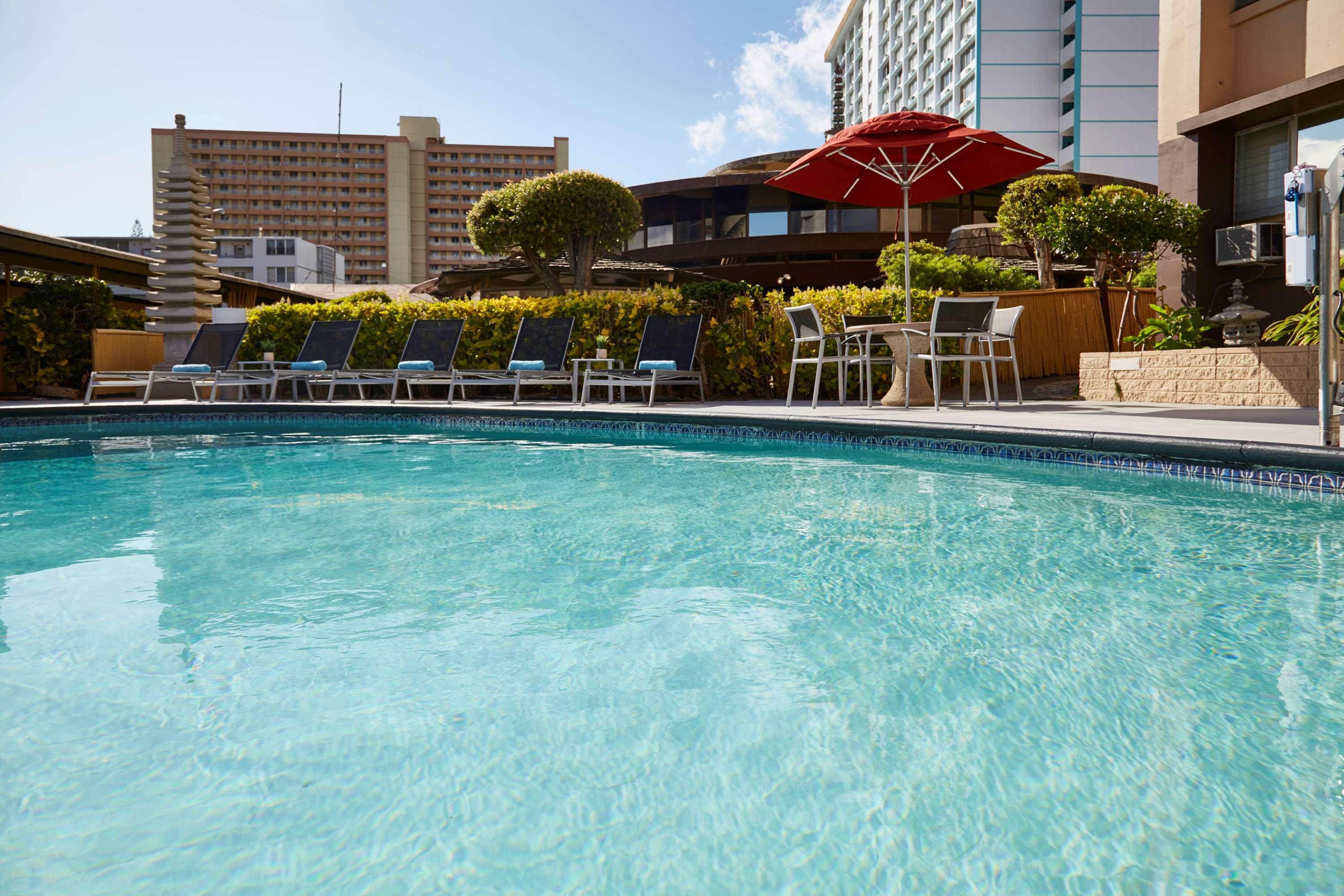Pagoda Hotel Хонолулу Екстериор снимка